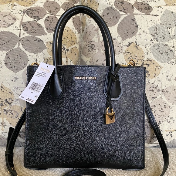 Michael Kors Handbags - Michael Kors Pebbled Leather Accordion Satchel